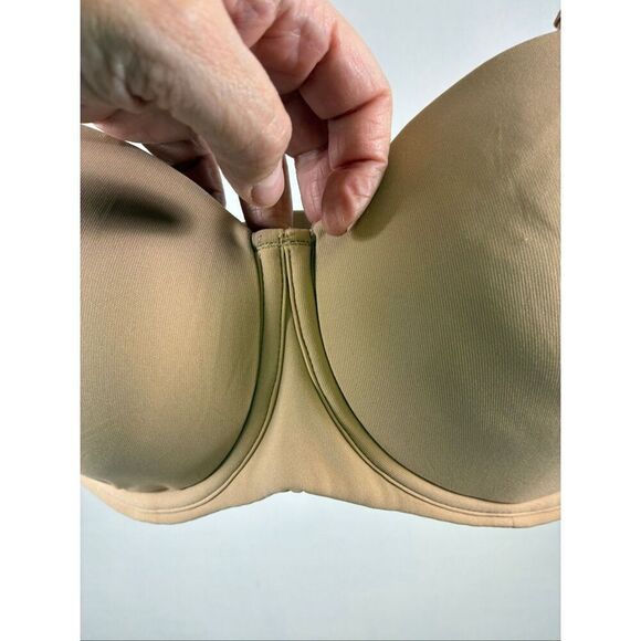 SKIMS NWT Strapless Bra in Clay Size 36D - Picture 2 of 8